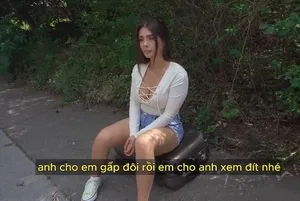 Em để yên thế này để anh đút cặc vào nhé